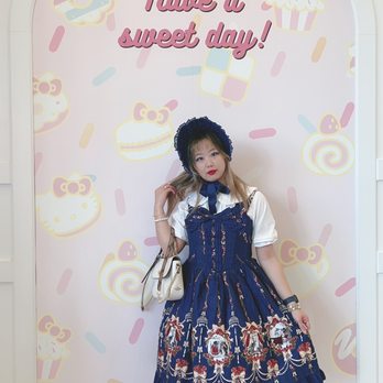 Hello Kitty Cafe - Cafes Near Me - Irvine, California