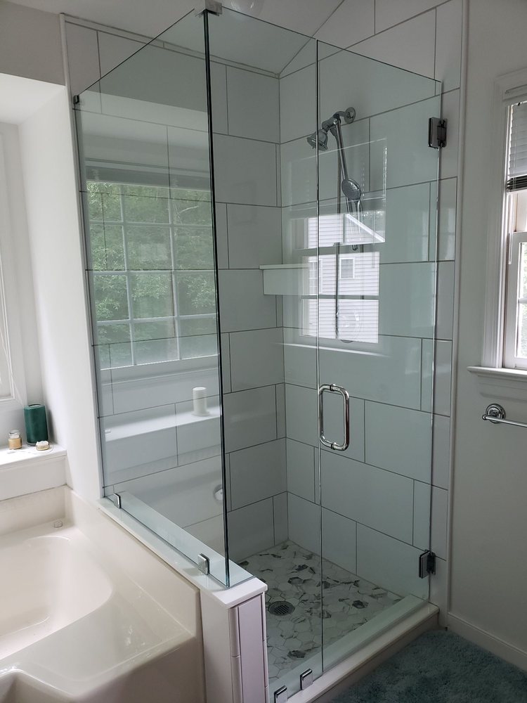 GLEN ALLEN GLASS AND MIRROR Updated August 2024 11 Photos 9724