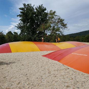 Yogi Bear's Jellystone Park - Jumpy things - Campgrounds Near Me - Natural Bridge Station, Virginia