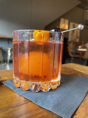 Perry's Cocktail Bar by null