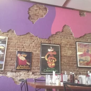 Tom's on Main - American Near Me - Yazoo City, Mississippi