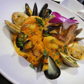 Brisas Latin Cuisine - Latin American Near Me - Brookfield, Connecticut