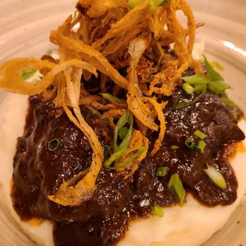 Kona Cafe - Braised beef and potatoes not good for the price unfortunately - Sushi Bars Near Me - Lake Buena Vista, Florida Kona Cafe - Braised beef and potatoes not good for the price unfortunately - Sushi Bars Near Me - Lake Buena Vista, Florida