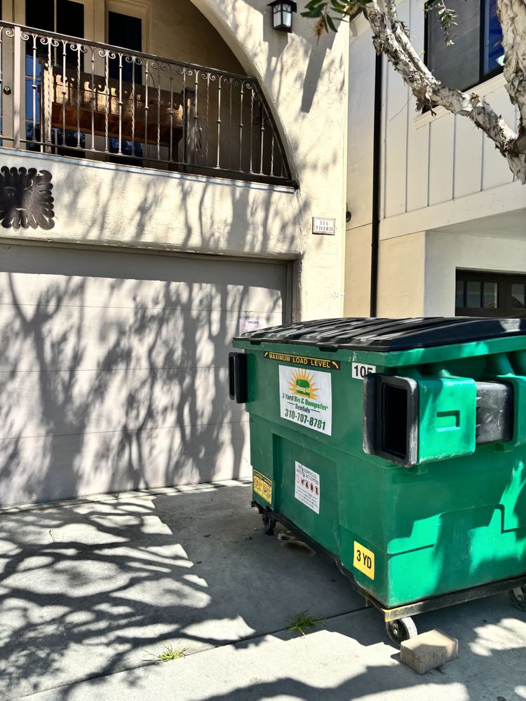 SUNNY LA BIN & DUMPSTER RENTALS Updated May 2024 39 Photos Los Angeles, California