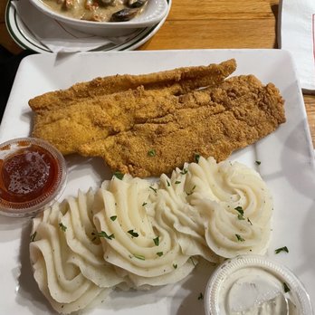Floyds Seafood - Webster - Fried Flounder Filet, Pontchartrain - Cajun/Creole Near Me - Webster, Texas Floyds Seafood - Webster - Fried Flounder Filet, Pontchartrain - Cajun/Creole Near Me - Webster, Texas