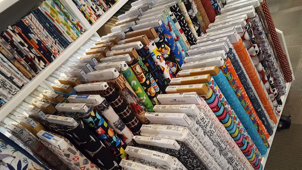 OFF THE RAILS QUILTING Updated August 2024 15 Main St SE, Bondurant, Iowa Fabric Stores