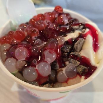 Roll Me Up - Ice Cream & Frozen Yogurt Near Me - Richmond Hill, Ontario Roll Me Up - Ice Cream & Frozen Yogurt Near Me - Richmond Hill, Ontario