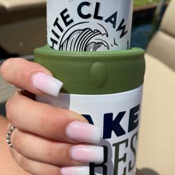 Nicky's Nails