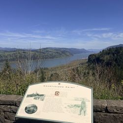 Historic Columbia River Highway State Trail