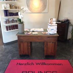 Salon Stefan Brungs - Eingangsbereich / Ladentheke