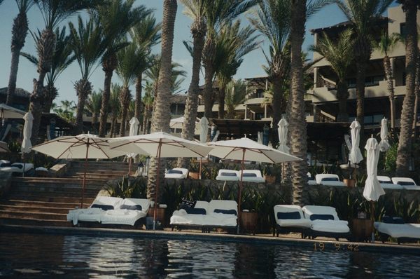 Esperanza, Auberge Collection by null