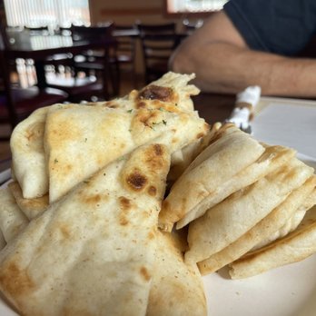 Opa Vera's Restaurant - a plate of flatbreads - Mediterranean Near Me - Pottstown, Pennsylvania