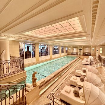 Four Seasons Hôtel George V - Hotels Near Me - Paris, 75 Four Seasons Hôtel George V - Hotels Near Me - Paris, 75