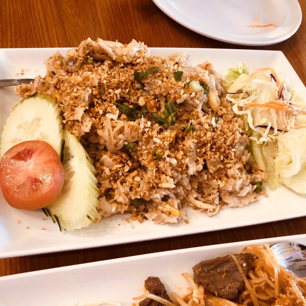 Pikul Thai Bistro - Thai Near Me - Fairfield, California Pikul Thai Bistro - Thai Near Me - Fairfield, California