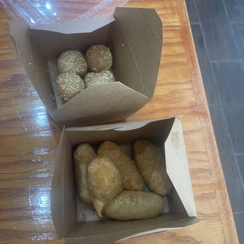 Tiger VR Cafe - Sesame ball and Brown suger rice cake - Bubble Tea Near Me - Auburn, Alabama