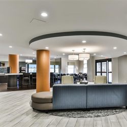 Best Western Plus Cambridge Hotel