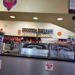 Jimmy John's - Nice and clean!
