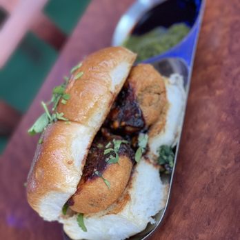 Mithaas - Edison - Wada Pav - Indian Near Me - Edison, New Jersey