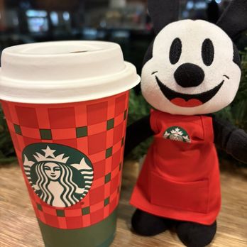 Starbucks - Peppermint hot cocoa - Coffee & Tea Near Me - Mililani, Hawaii Starbucks - Peppermint hot cocoa - Coffee & Tea Near Me - Mililani, Hawaii