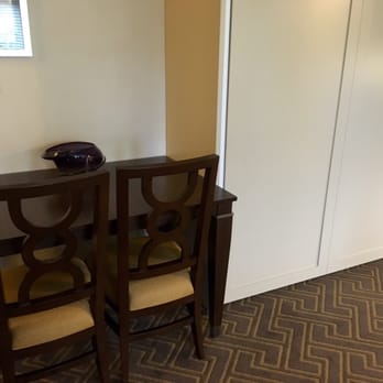 WorldMark Seattle - The Camlin - Dining and Murphy bed - Resorts Near Me - Seattle, Washington