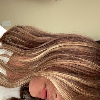 Blunt Blonde Salon - Hair Salons Near Me - Miami, Florida