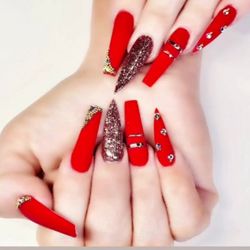 Queen Nails Bar & Spa
