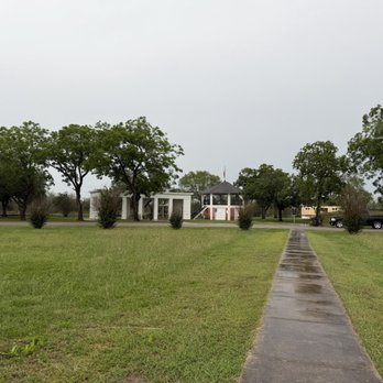 Fannin Battleground State Historic Site - Landmarks & Historical Buildings Near Me - Victoria, Texas Fannin Battleground State Historic Site - Landmarks & Historical Buildings Near Me - Victoria, Texas