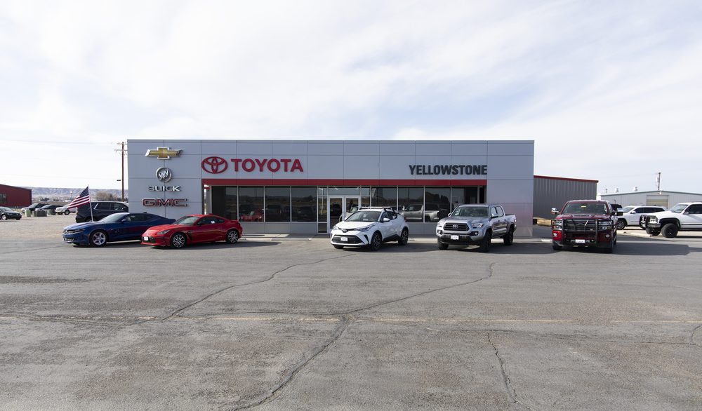 YELLOWSTONE MOTORS Updated August 2024 1105 W Coulter Ave, Powell