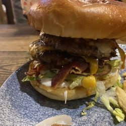 Kelseys Original Roadhouse - Bacon bourbon bbq burger