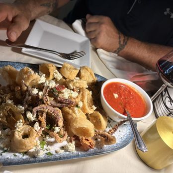 Tramonti Ristorante - Fried calamari with hot cherry peppers and Gorgonzola - Italian Near Me - Thomaston, Connecticut Tramonti Ristorante - Fried calamari with hot cherry peppers and Gorgonzola - Italian Near Me - Thomaston, Connecticut