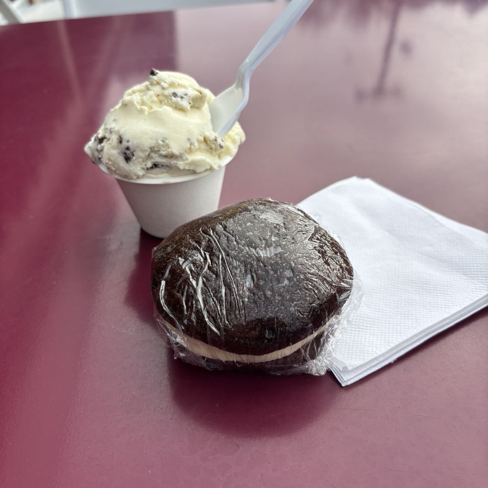 Whoopie Pie ice cream and a homemade whoopie pie