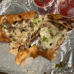 Uncle Nick's Pizza - Not much steak !