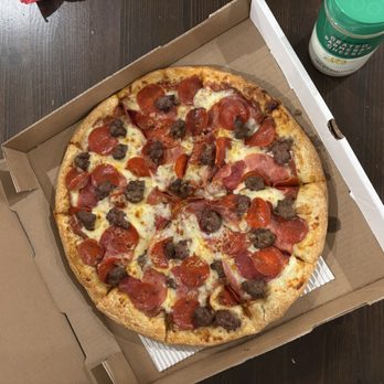 Pizza CasaMia - Top view of large all meat pizza - Pizza Near Me - San Jose, California Pizza CasaMia - Top view of large all meat pizza - Pizza Near Me - San Jose, California