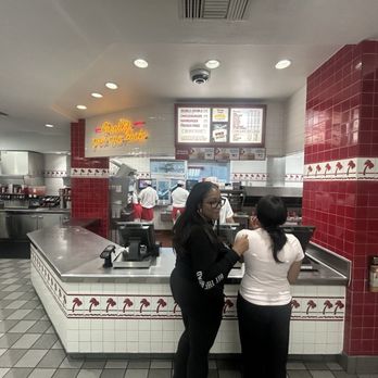 In-N-Out Burger - Burgers Near Me - Las Vegas, Nevada In-N-Out Burger - Burgers Near Me - Las Vegas, Nevada
