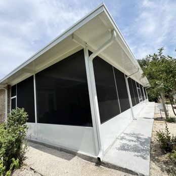 Affordable Seamless Gutters and Screen - Gutter Services Near Me Affordable Seamless Gutters and Screen - Gutter Services Near Me