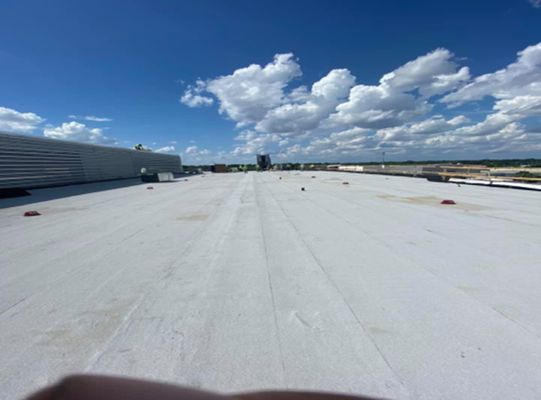 Recovery Roofing Logo