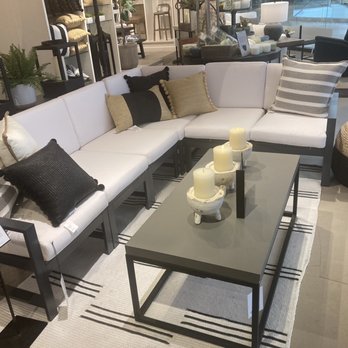 Pottery Barn - Home Decor Near Me - Farmington, Connecticut