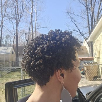 Salon Crie - My curls have never looked this good - Hair Salons Near Me - Greensboro, North Carolina
