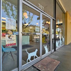 West Marin Pet Hospital - West Marin Pet Hospital exterior in Fairfax