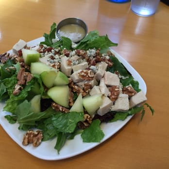 Heirloom - Chopped salad - Cafes Near Me - Columbus, Ohio