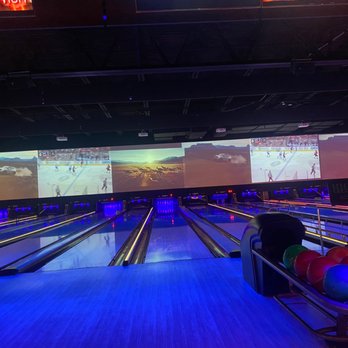 Bowlero Dania Beach - Bowling Near Me - Dania Beach, Florida