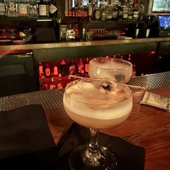 Golden Gopher - Sour whiskey well done! - Lounges Near Me - Los Angeles, California