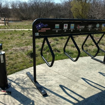 Lippold Park - Bike pump - Hiking Near Me - Batavia, Illinois