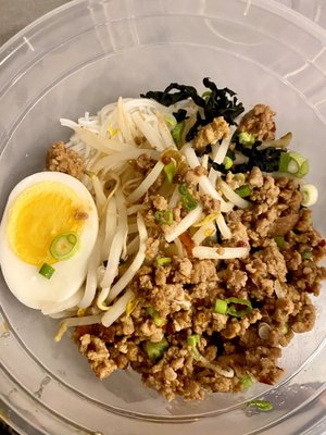 Sumo Ramen by null