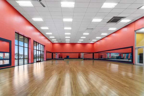 Onelife Fitness - VA Beach Blvd Gym