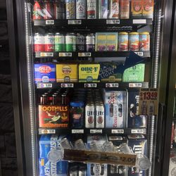 Doby Bridge Mart - Craft beer selection