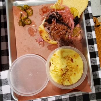 Gonzo's Smokehouse & BBQ - Brisket Sandwich - Barbeque Near Me - Luling, Louisiana