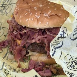 Pastrami Burger