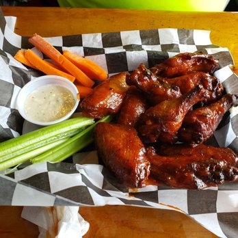 Born In A Barn - Honey BBQ Wings - American Near Me - Laramie, Wyoming