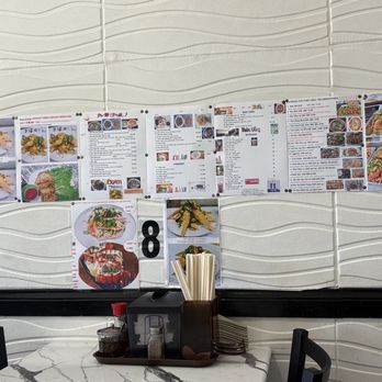 Mien Trung Restaurant - Menus on wall - Vietnamese Near Me - San Diego, California Mien Trung Restaurant - Menus on wall - Vietnamese Near Me - San Diego, California